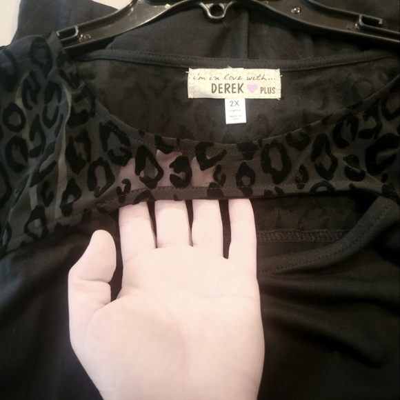 Black dress with mesh leapoard print - Picture 6 of 6